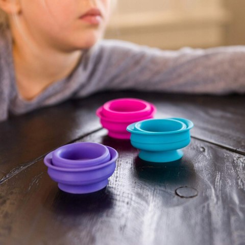Fat Brain Toys Kubeczki Kubki Przyssawki Silikonowe Sensoryczne 6 szt 12m+